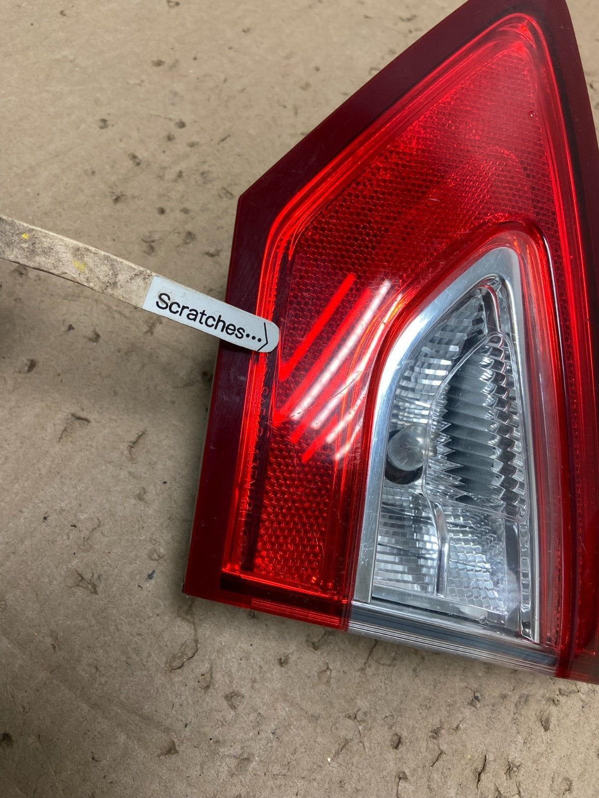 2013 to 2016 Ford Fusion Right Passenger RH Side Tail Light Inner Oem Z6486 DW3