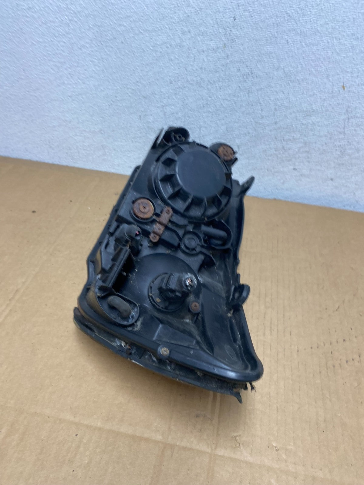 2004 2005 2006 Kia Spectra Right Passenger RH Side Headlight AD0737 DW7