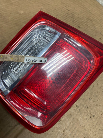 2013-2016 Chevrolet Malibu Left Driver Lh Side Inner Tail Light Oem AA66383