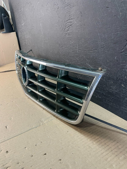 1998 to 2004 Cadillac Seville Front Upper Grille Grill AE3712 DG1