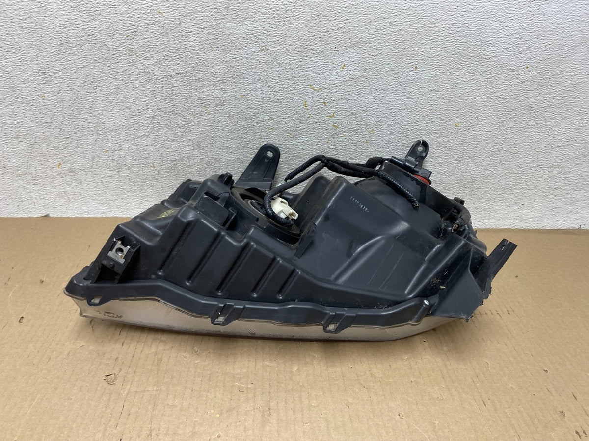 2013 to 2015 Honda Pilot Right Passenger RH Side Halogen Headlight AH5756 DW7