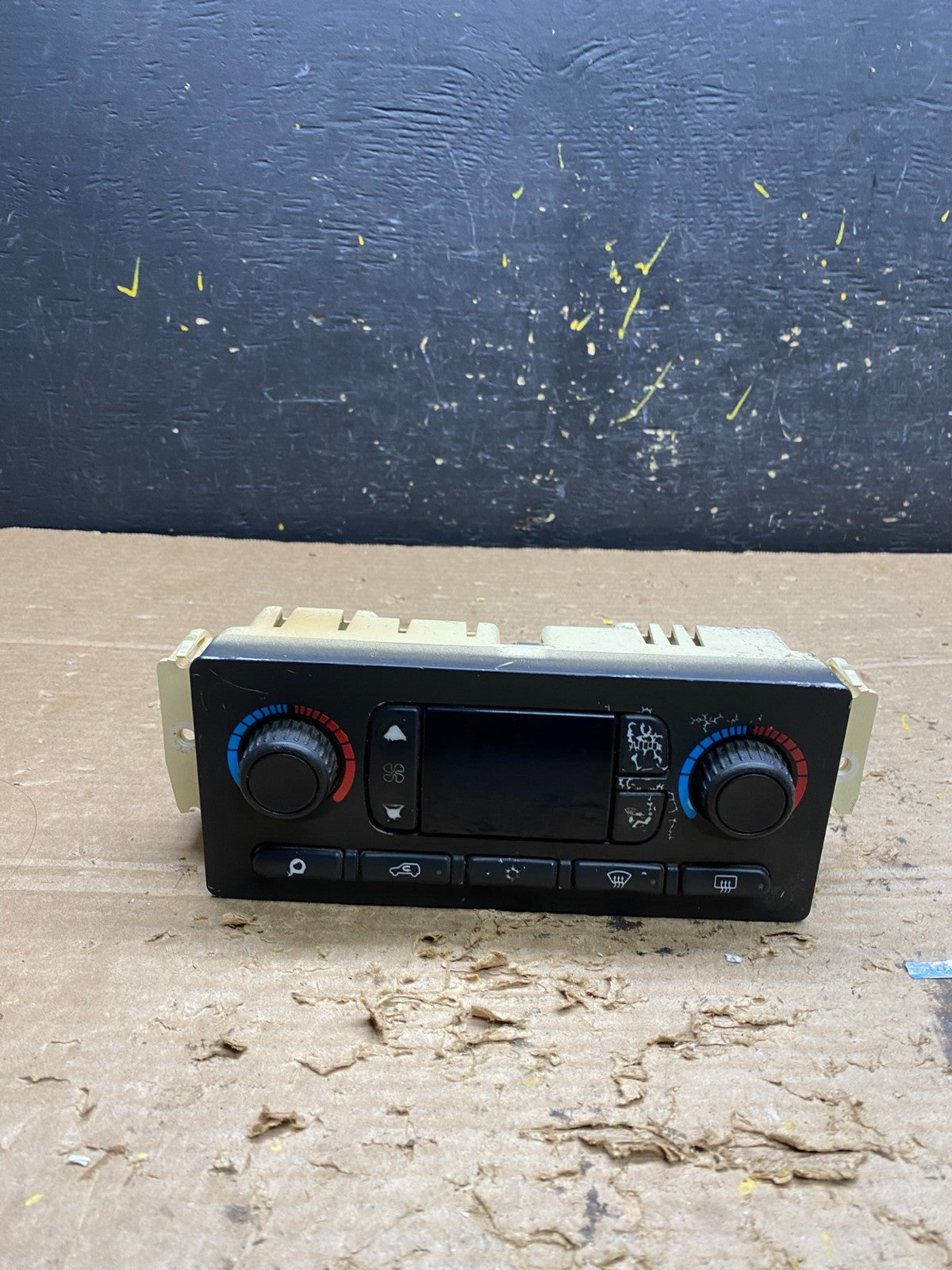 2001 - 2007 GMC Chevrolet Express 1500 Climate Control A/C X1232 DG0