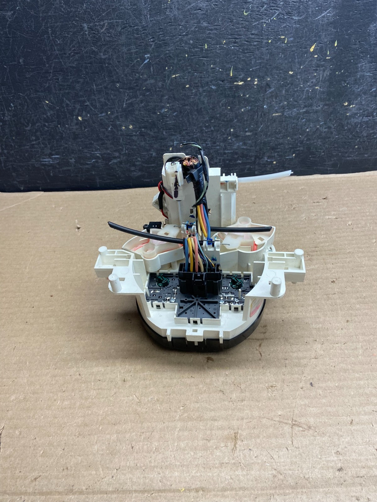 2012 to 2019 Nissan Versa Dash AC Climate Control Bezel Trim AH3473 DG3