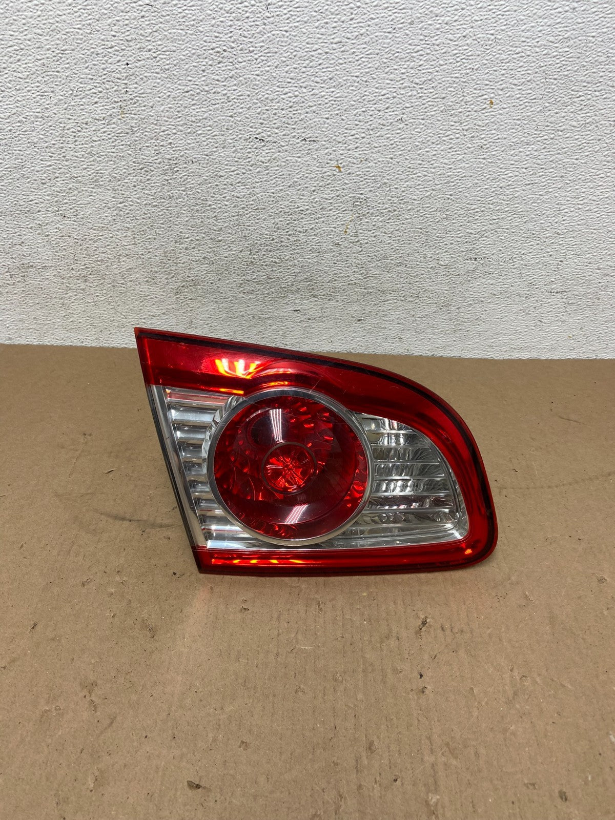 2010-2012 Hyundai Santa Fe Left Driver LH Inner Tail Light AD6504 DW0