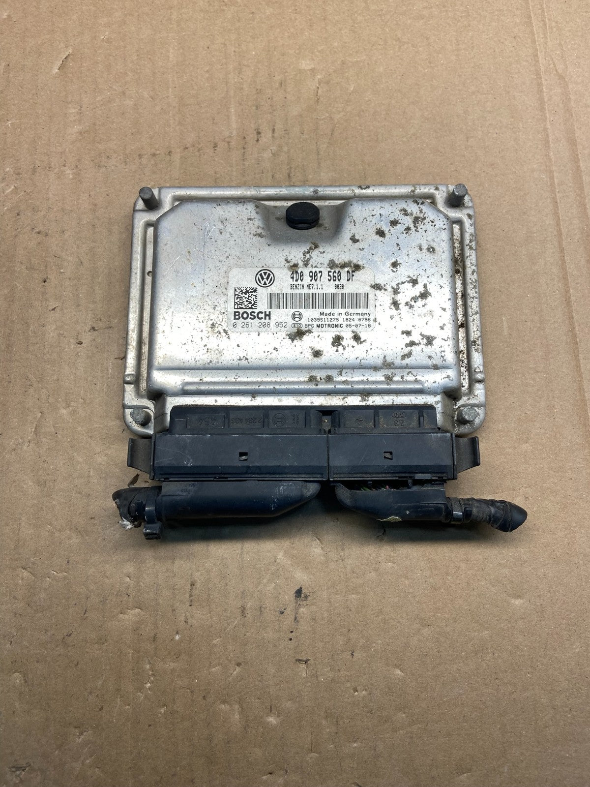 2006 2007 Volkswagen Touareg 4.2L ECM Engine Control Unit ECU AG1497 DG0