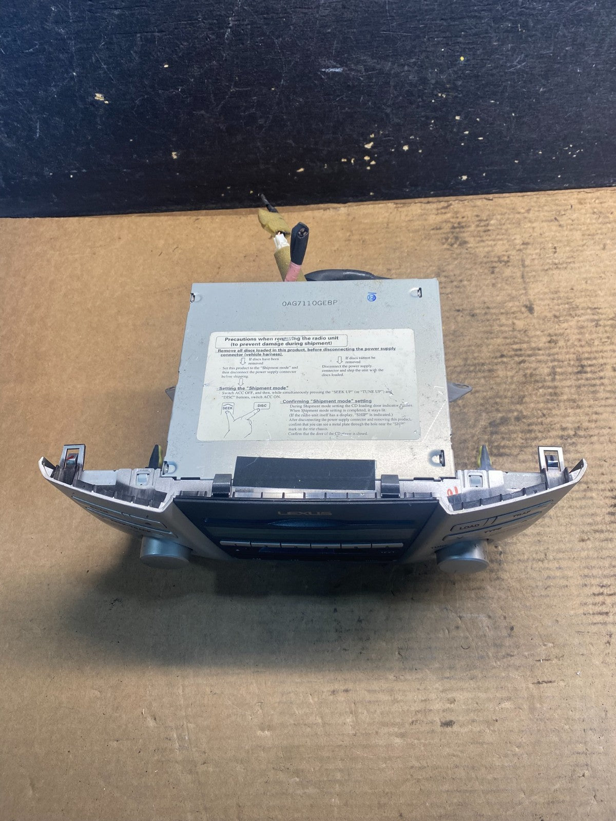 2004 2005 2006 Lexus RX330 Radio Casette AM-FM  CD Player OEM AA1792 DG5