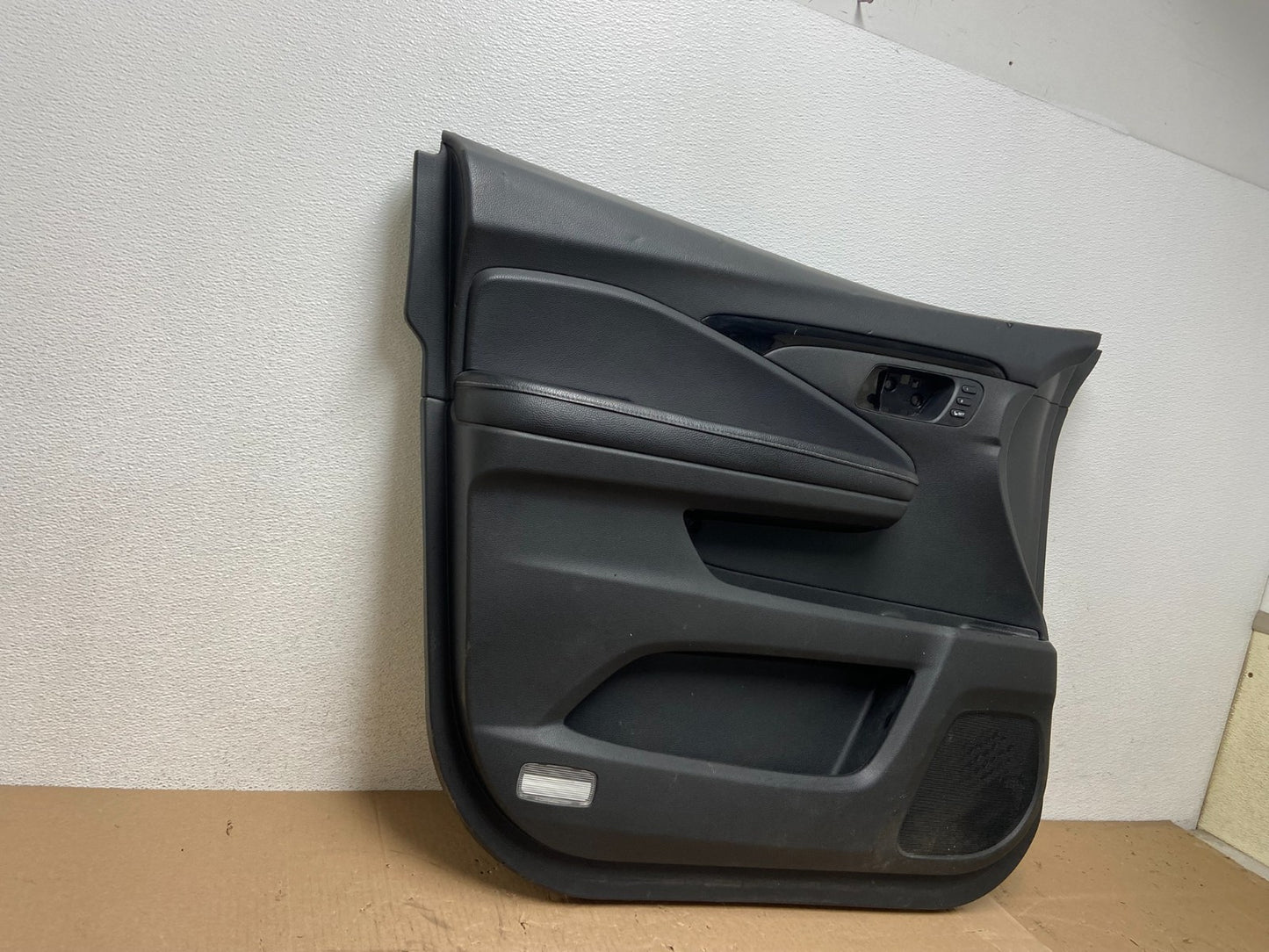 2017 to 2019 Honda Ridgeline Front Left Driver LH Side Door Panel AE8777 DG2