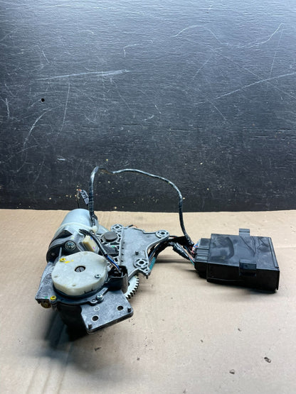 2007 2008 GMC Acadia Enclave Escalade Suburban Liftgate Door Module Motor T72004