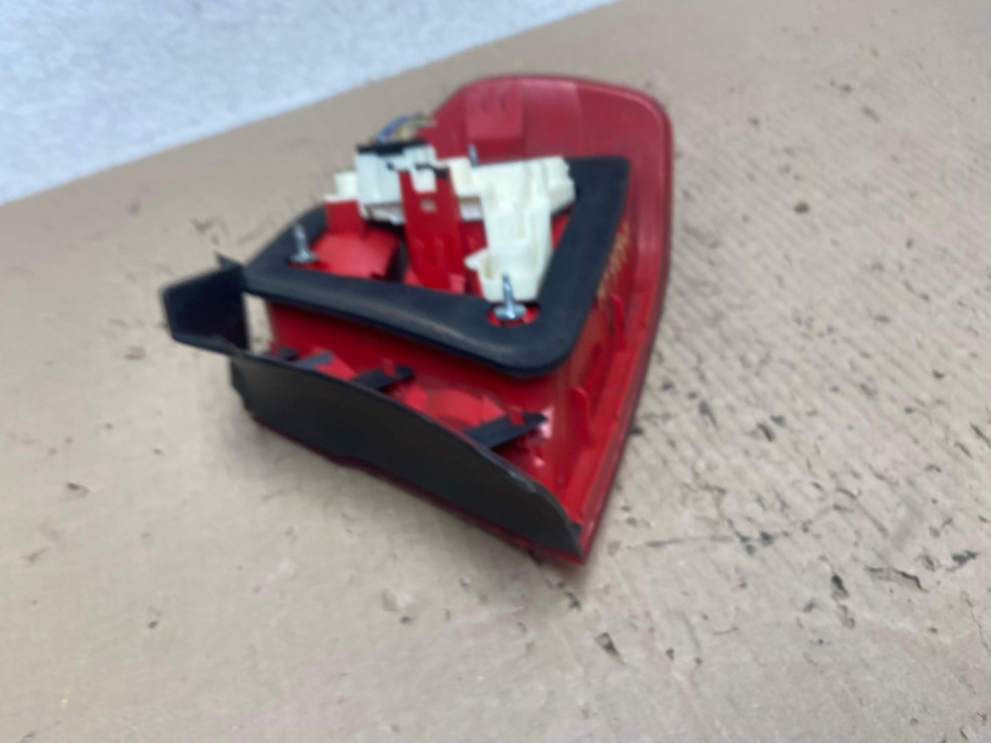 2006 2007 2008 BMW 328i 3 Series Left Driver Lh Side Tail Light AF7084 LK5
