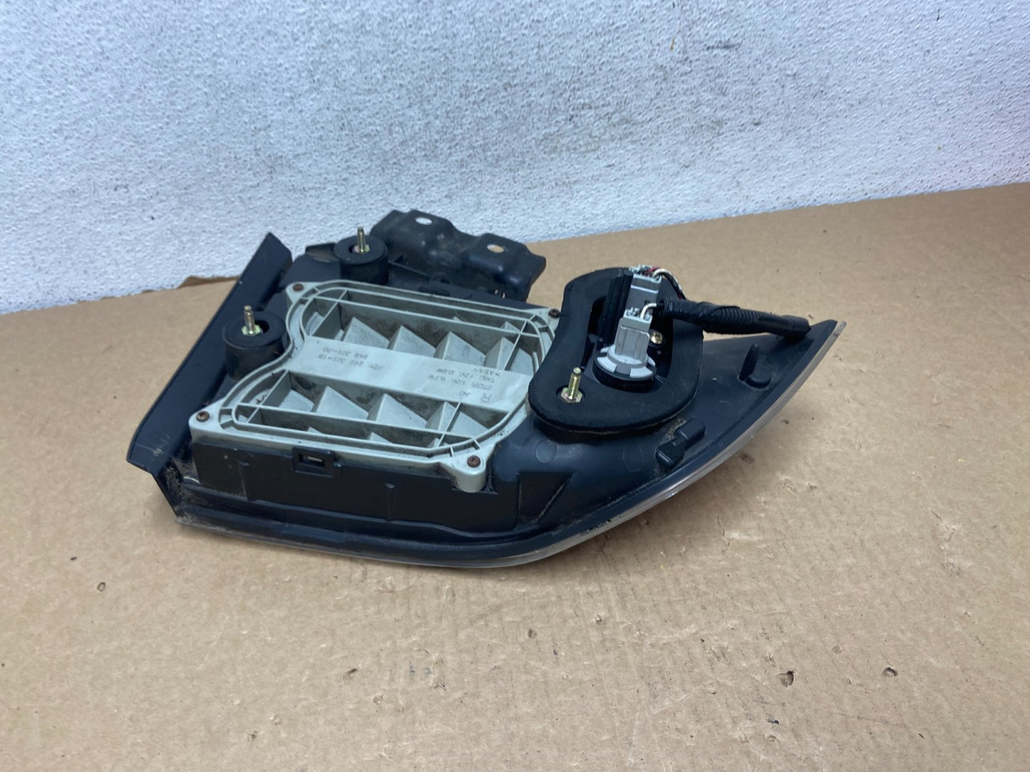 2007 2008 Acura TL Type-S Right Passenger RH Side Tail Light AF7358 DW5
