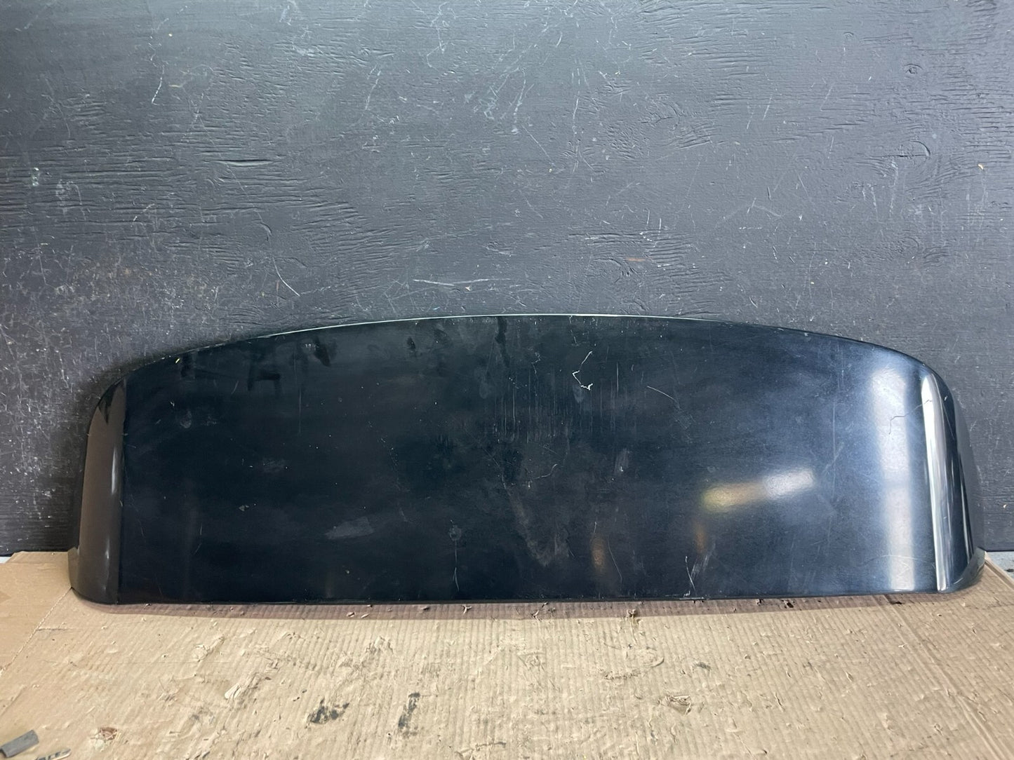 2004-2009 Lexus RX330 RX350  Rear Trunk Tail Gate Lift Gate Spoiler OEM L9682 DG0