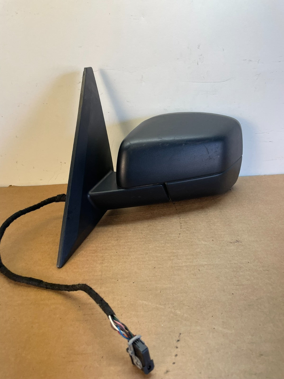 2005 to 2009 Land Rover Range Rover Left Driver View Door Mirror AF8621 DG0