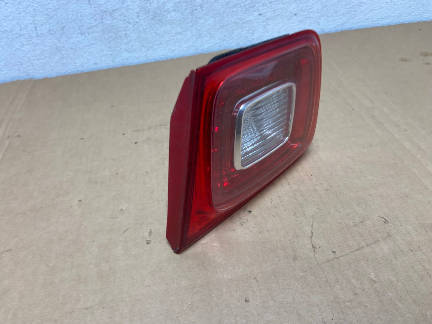 2013-2016 Chevrolet Malibu Right Passenger Rh Inner LED Tail Light AD2629 LK2