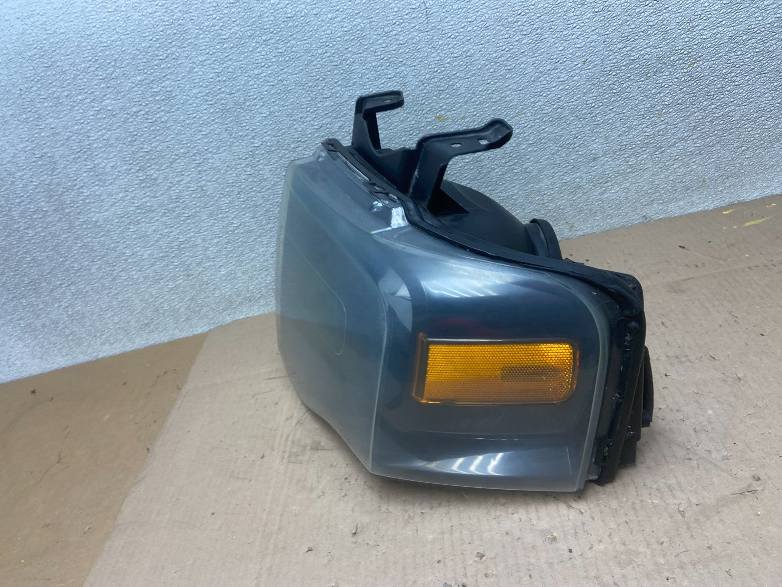 2007 - 2014 Ford Expedition Left Driver LH Side Headlight Halogen Oem AA0573 DW1