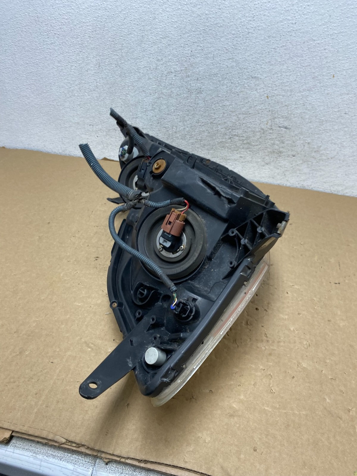 2006 to 2010 Toyota Sienna Left Driver Lh Side Headlight Halogen AF7915 DW9