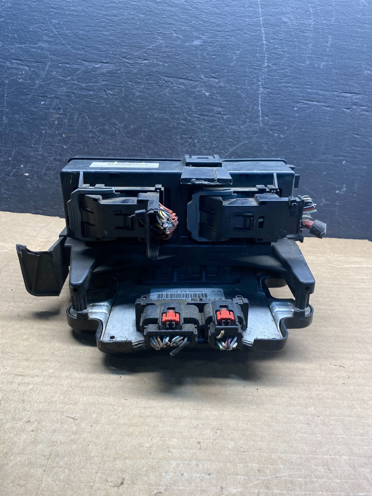 2006 Jeep Grand Cherokee Integrated Power Fuse Box 04692085ab AD9812 DG1