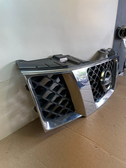 2005 2006 2007 Nissan Pathfinder Chrome Front Upper Grill Grille AH6409 DG2