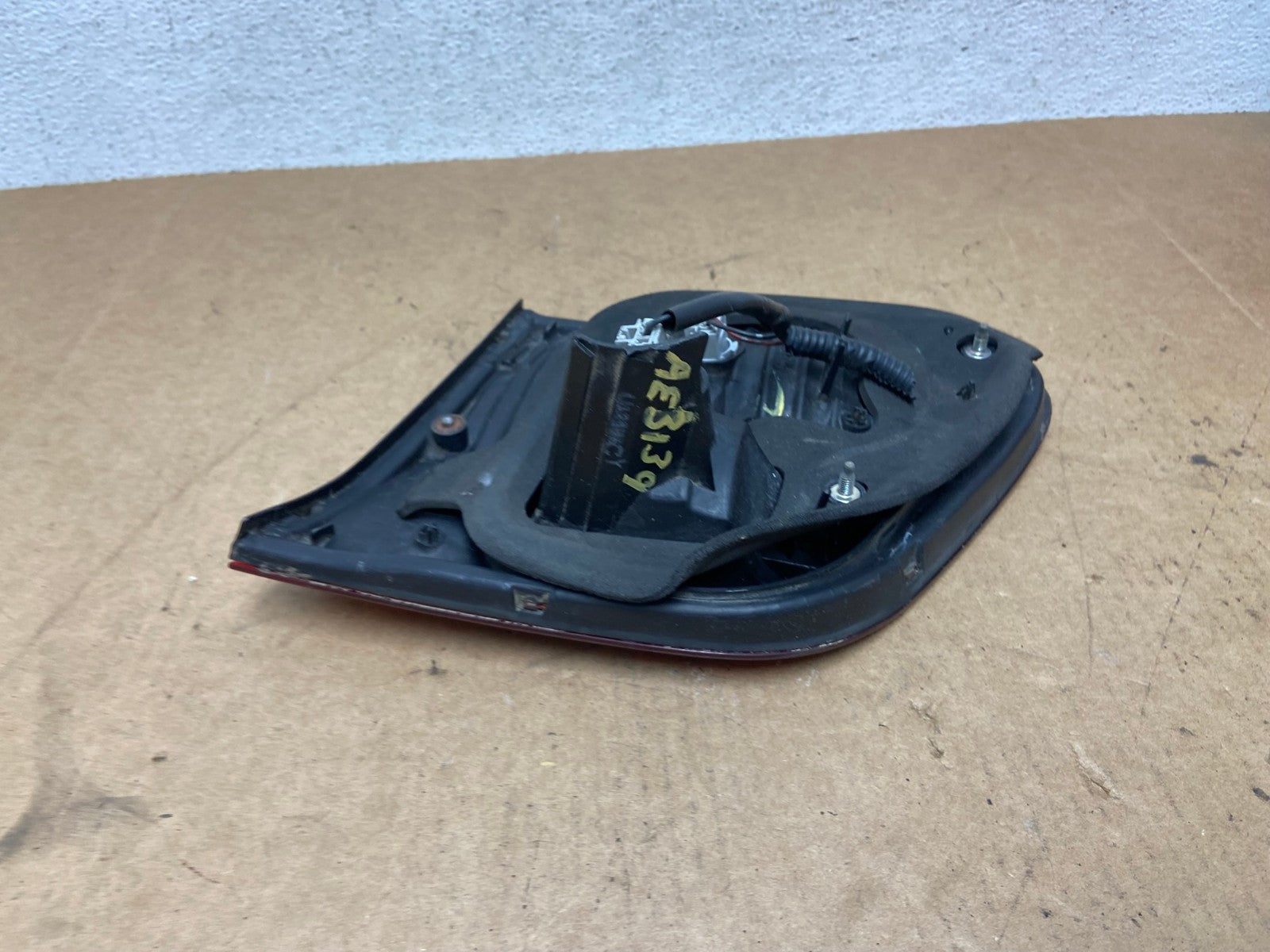 1999 2000 Honda Civic Sedan Left Driver LH Side Tail Light Inner AE3139 LK5