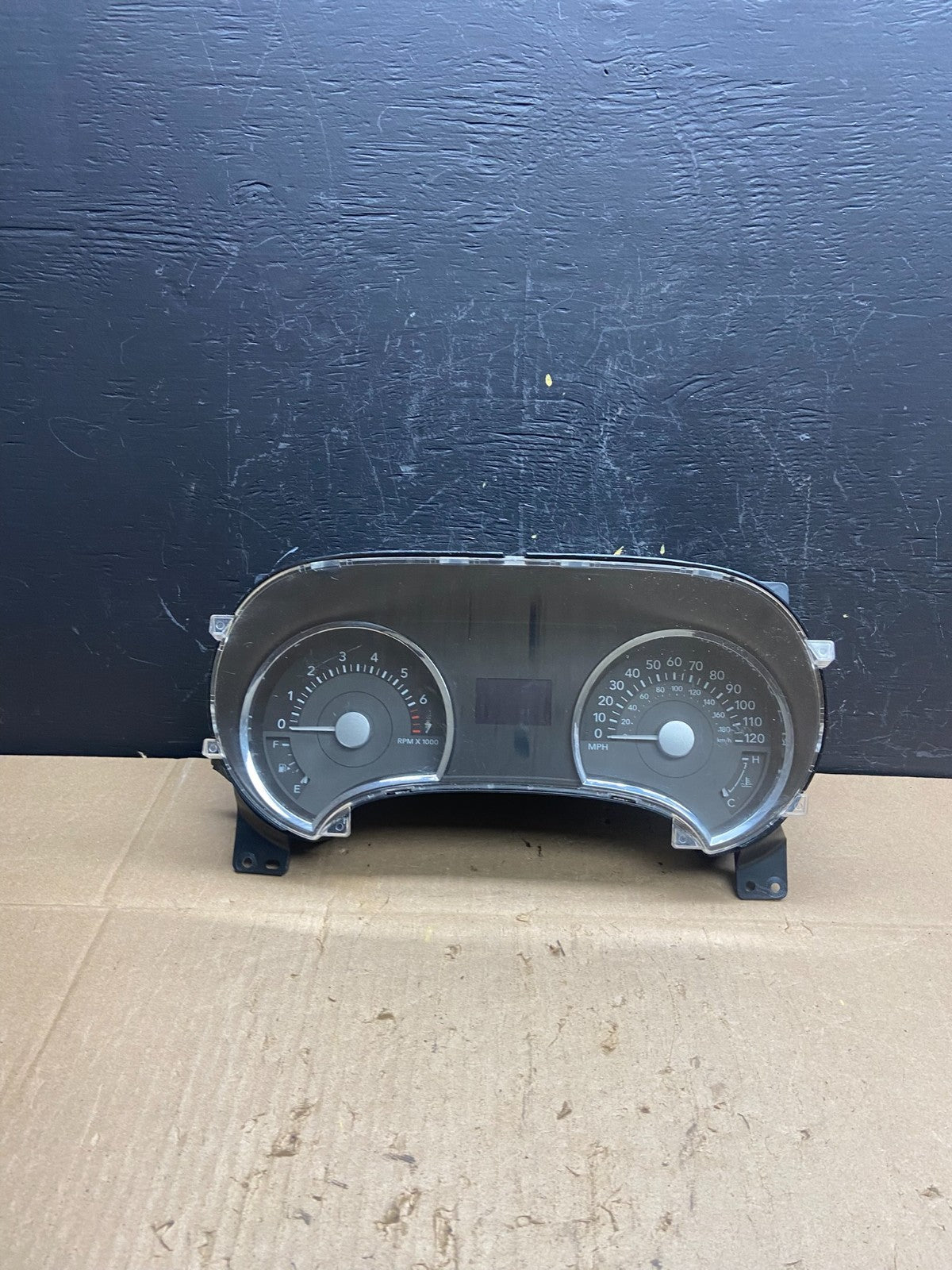 2006 2007 Mercury Mountaineer  Speedometer Cluster Gauge Oem AB9766 DG0