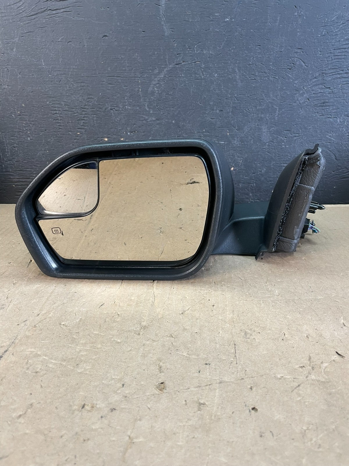 2020 to 2022 Ford Explorer Left Driver LH Side View Door Mirror AD5876 DW6