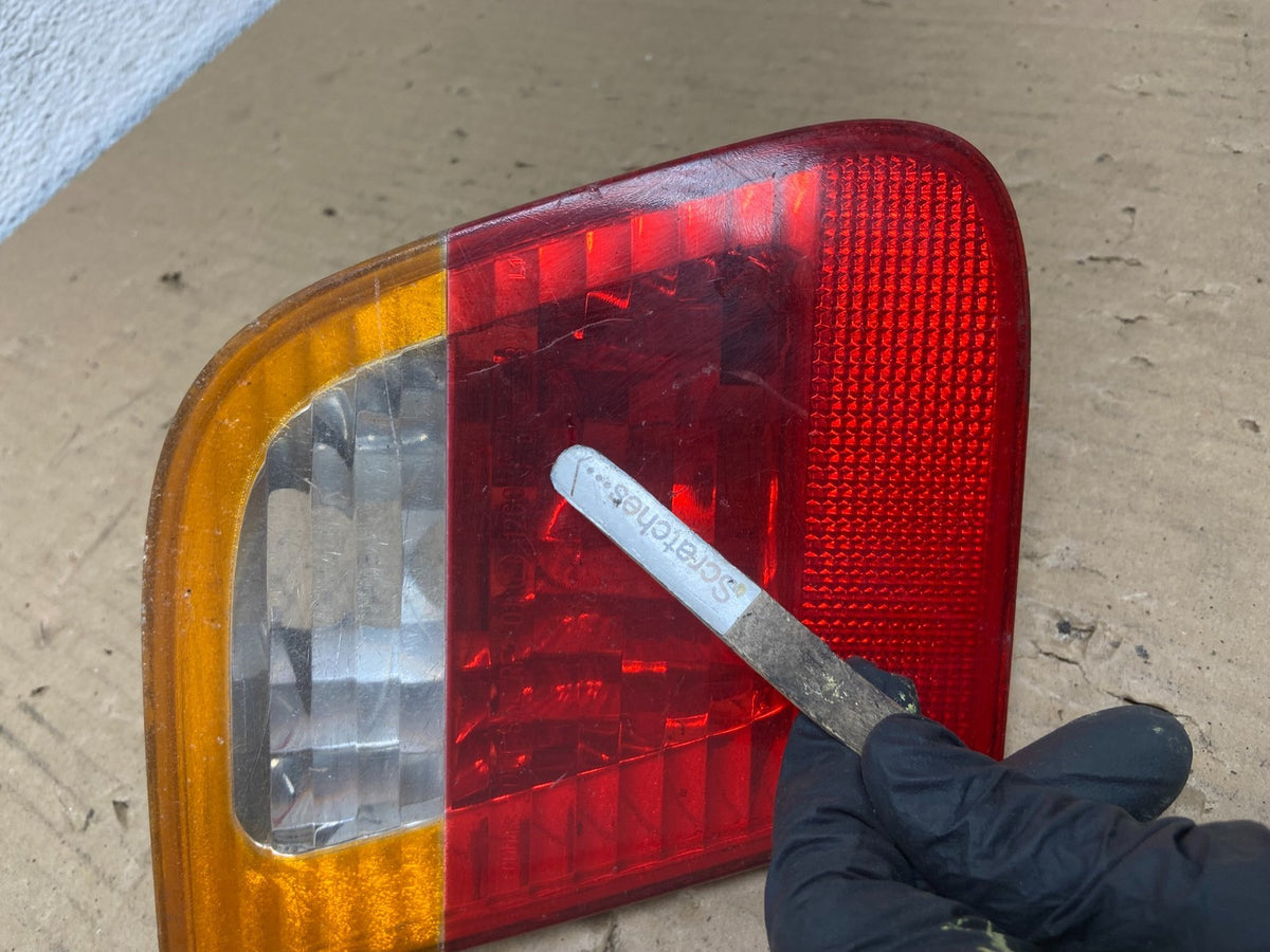 2002 - 2005 BMW 3 E46 Series Left Driver LH Inner Tail Light AH2788 DW3