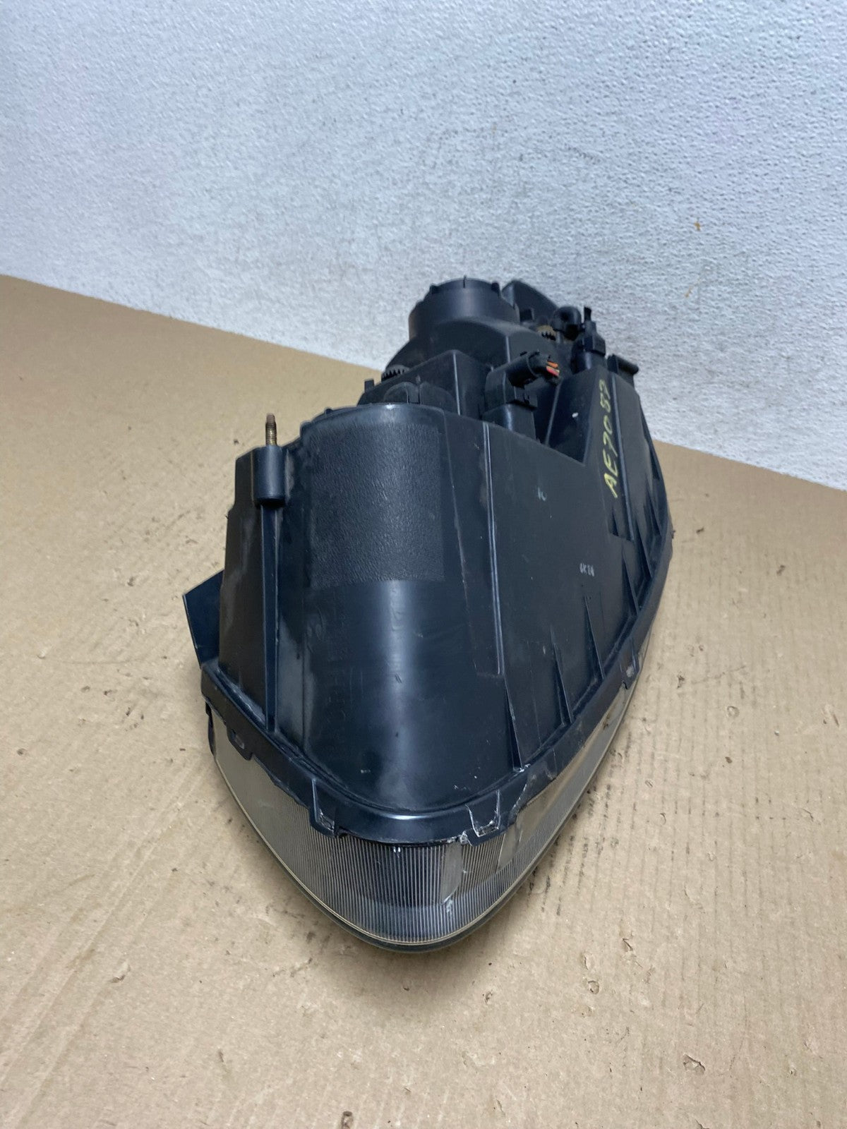 2007 2008 2009 Hyundai Santa Fe Right Passenger Halogen Headlight AE7087 LK7