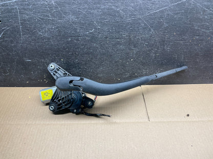 2013 to 2017 Buick Enclave Windshield Rear Wiper Motor v9043 DG0