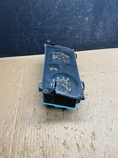 1992 - 1995 Chevy 1500 Gmc G10 G20 G30 Speedometer Instrument Cluster AD6923 DG1
