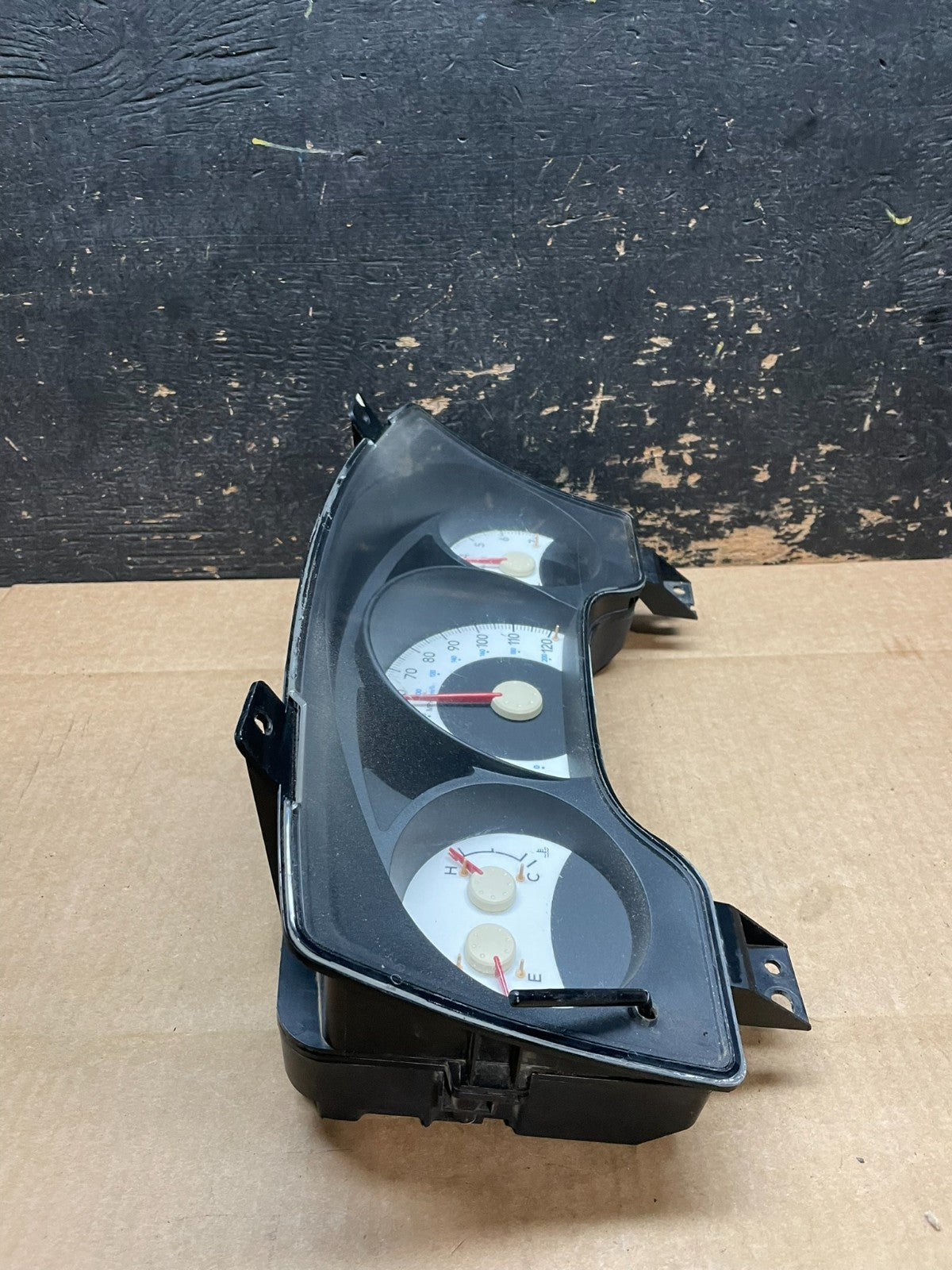 2007 2008 Mitsubishi Raider Speedometer Speedometer Cluster Gauge AA9001 DG2