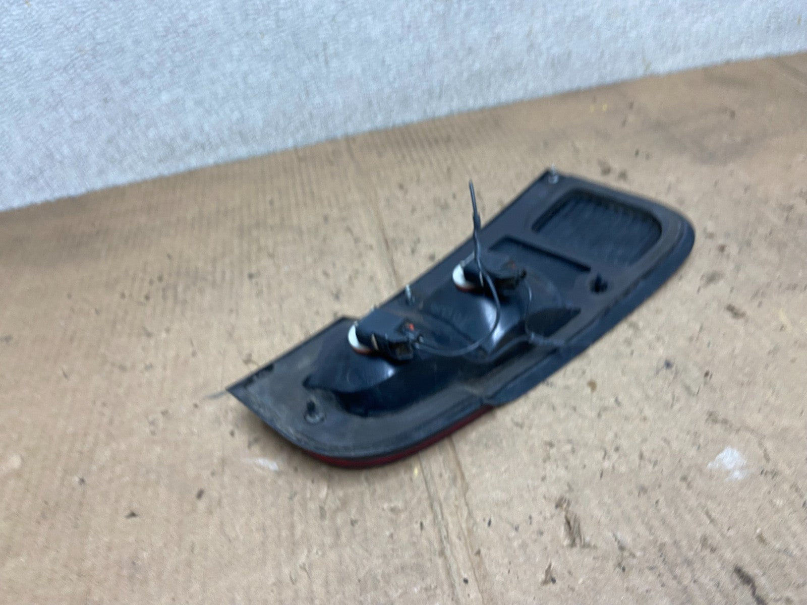 2003 2004 2005 Lincoln Aviator Left Driver Lh Inner Tail Light Side AA6998 LK5