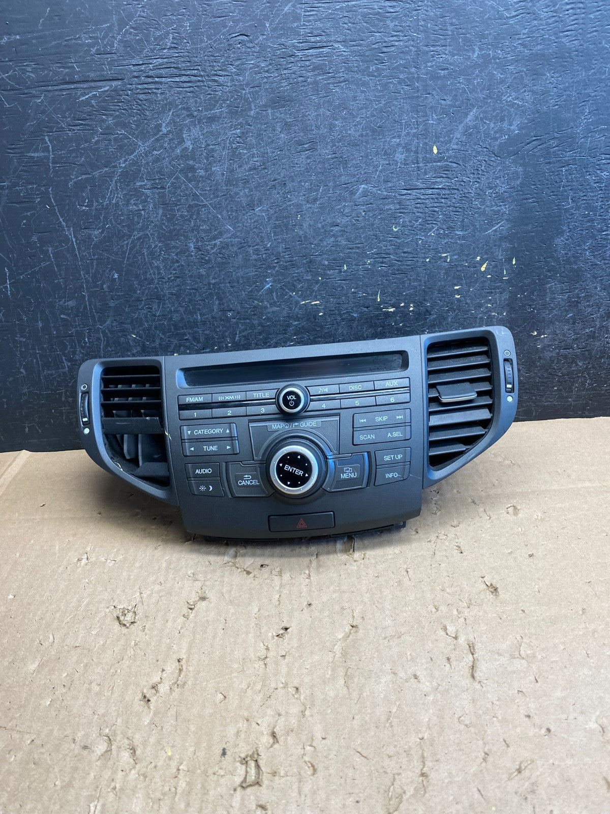 2009 to 2010 Acura TSX AM/FM CD Player Radio Audio System Air Vent AJ1625 DG0
