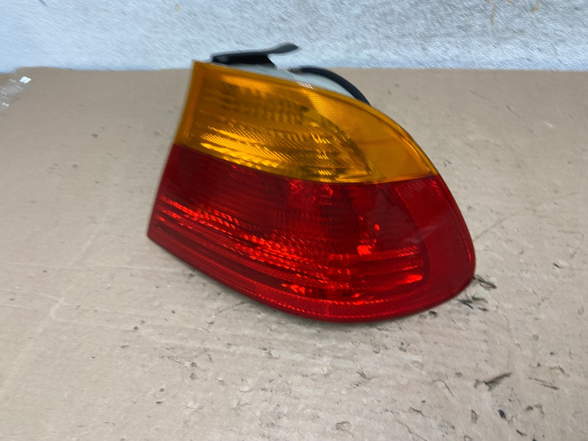 1999-2001 Bmw 3 E46 325i 328i 330i Coupe Right Passenger Tail Light AI1037 LK1