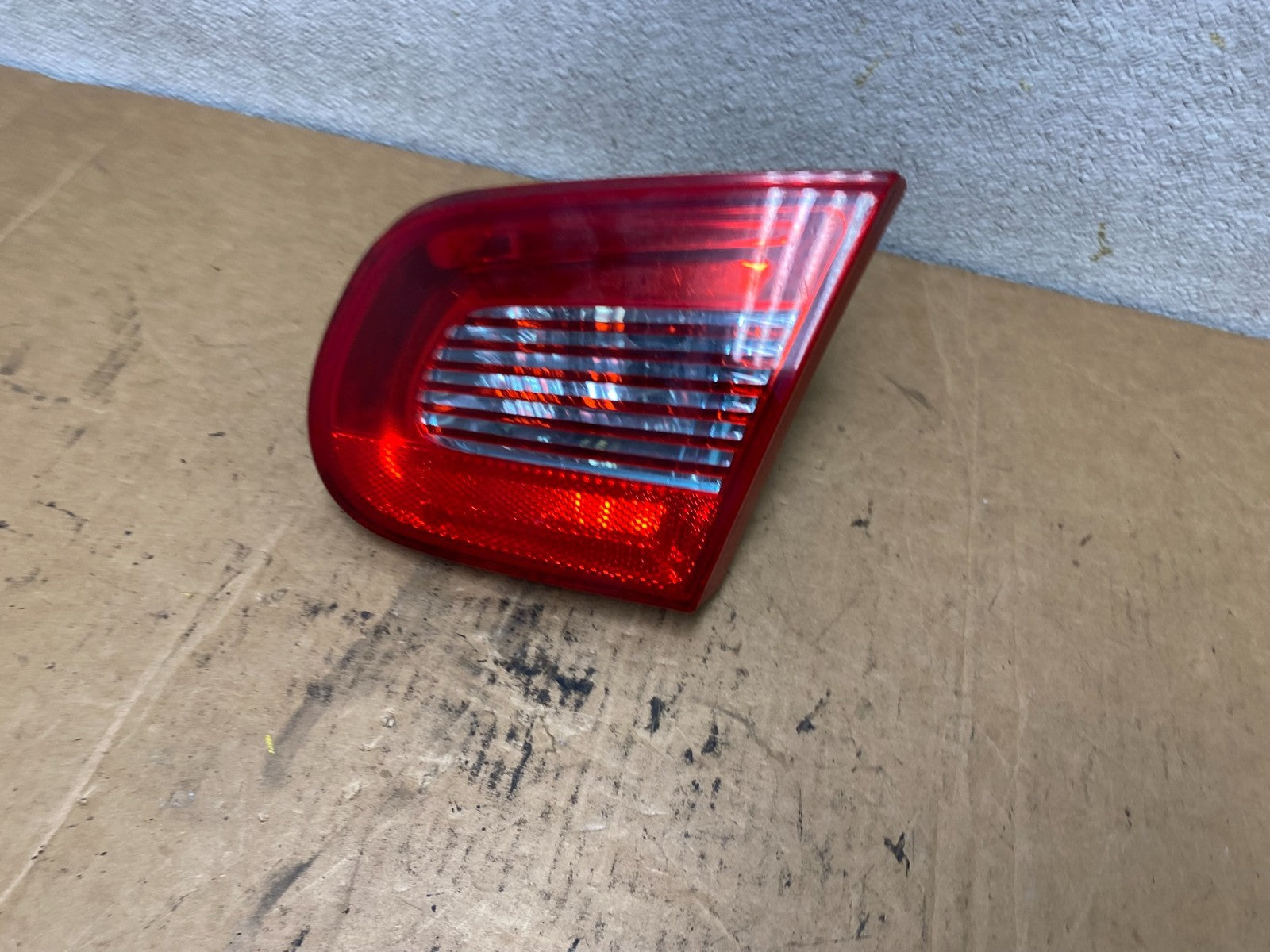 2007 2008 2009 2011 Volkswagen Eos Right Passenger Rh Tail Light inner OEM T20891