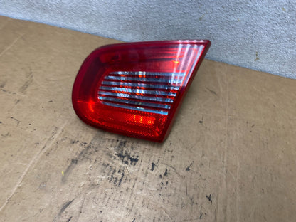 2007 2008 2009 2011 Volkswagen Eos Right Passenger Rh Tail Light inner OEM T20891