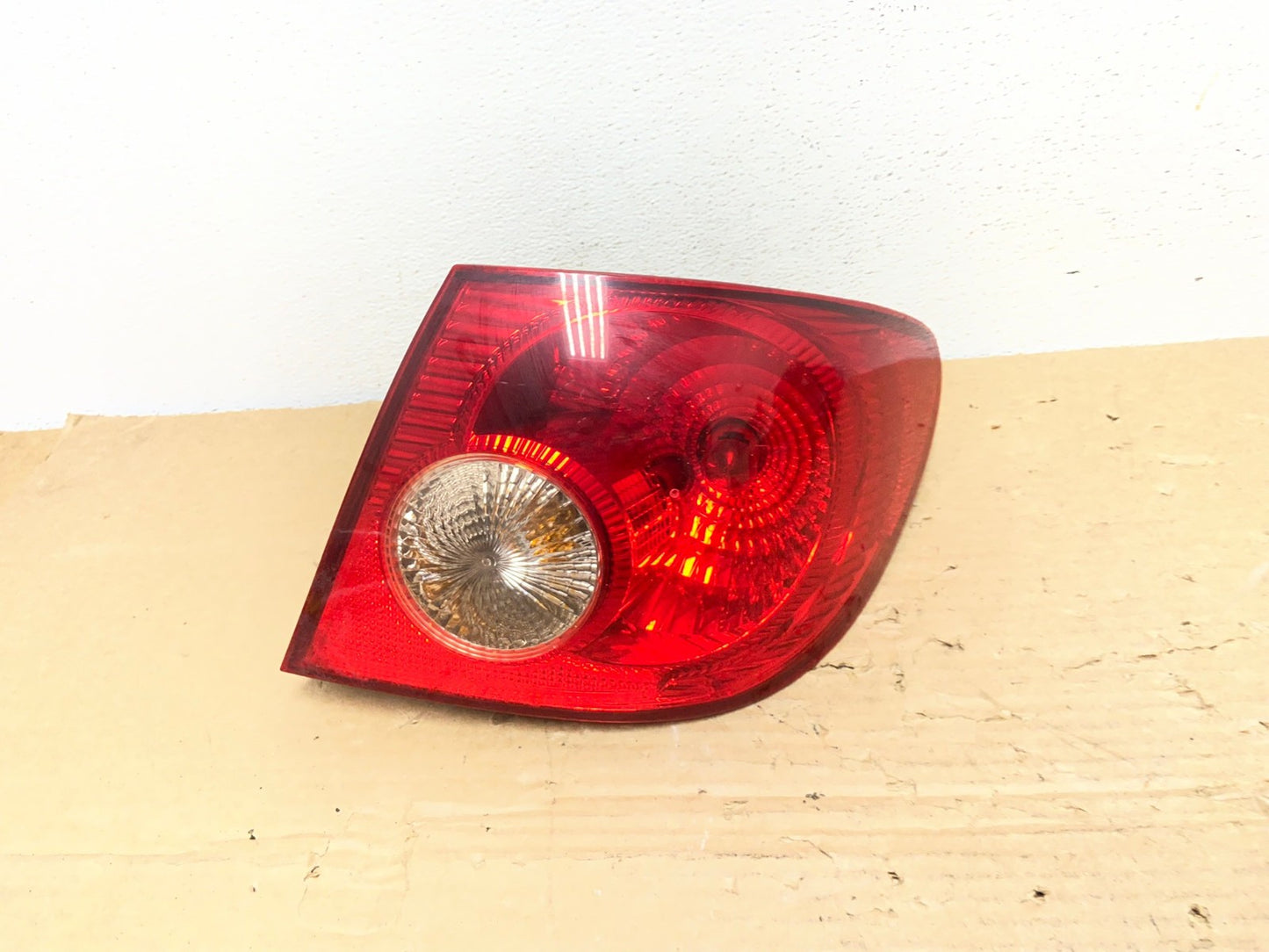 2005 - 2008 Toyota Corolla Right Passenger RH Side Tail light AD4129 LK0