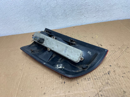 2002 to 2006 Dodge Ram 1500 Left Driver side Tail Light AD2363 LK6