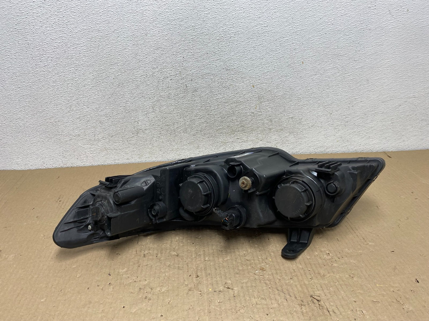 2010 to 2013 Kia Forte Koup Right Passenger RH Halogen Headlight DEPO AE9807 DW6