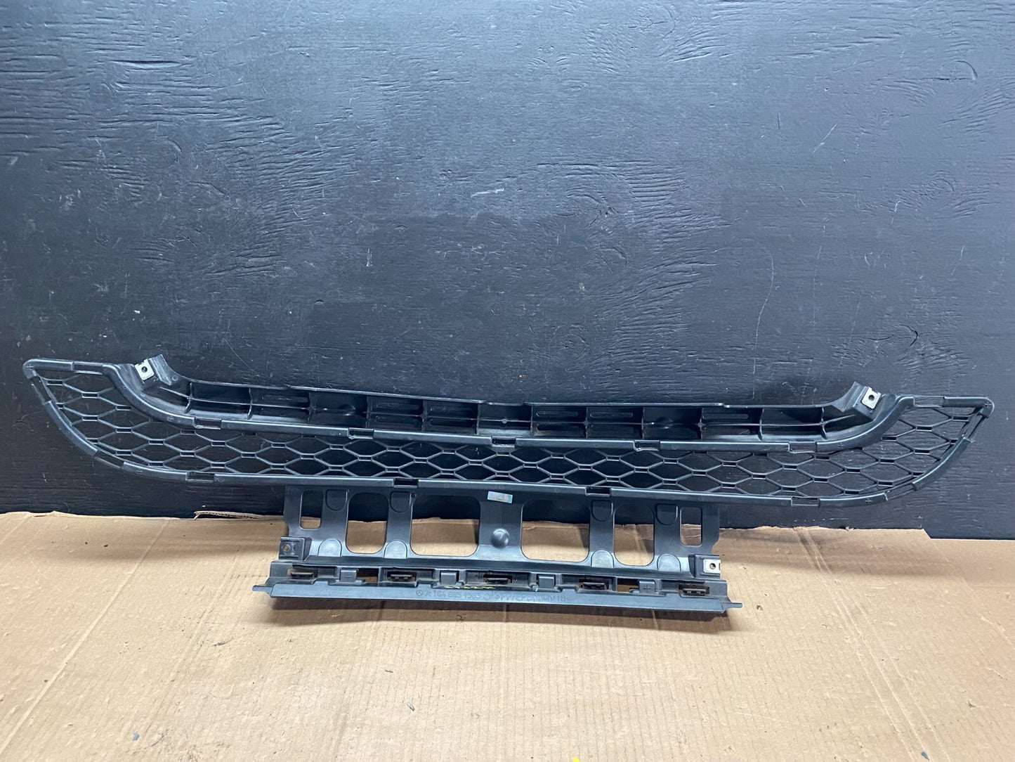 2007 to 2010 Mercedes X164 GL450 GL Front Lower Bumper Grill Grille D3266 DG13