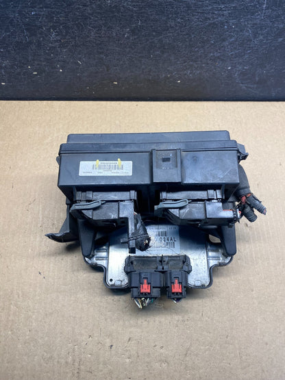 2006 Jeep Grand Cherokee Integrated Power Fuse Box Body Control Module AG7063 DG0