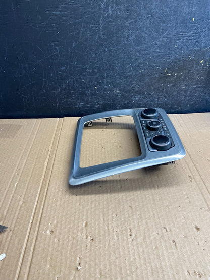 2013 - 2016 GMC Acadia A/C Heater Climate Control Radio Panel Bezel OE AF6171 DG1