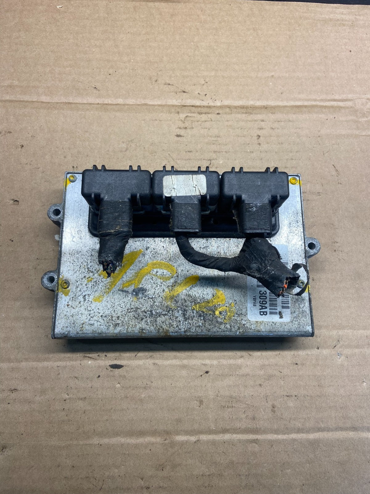 1997 Jeep Wrangler 2.5L Engine Control Module ECU ECM AE2500 DG0