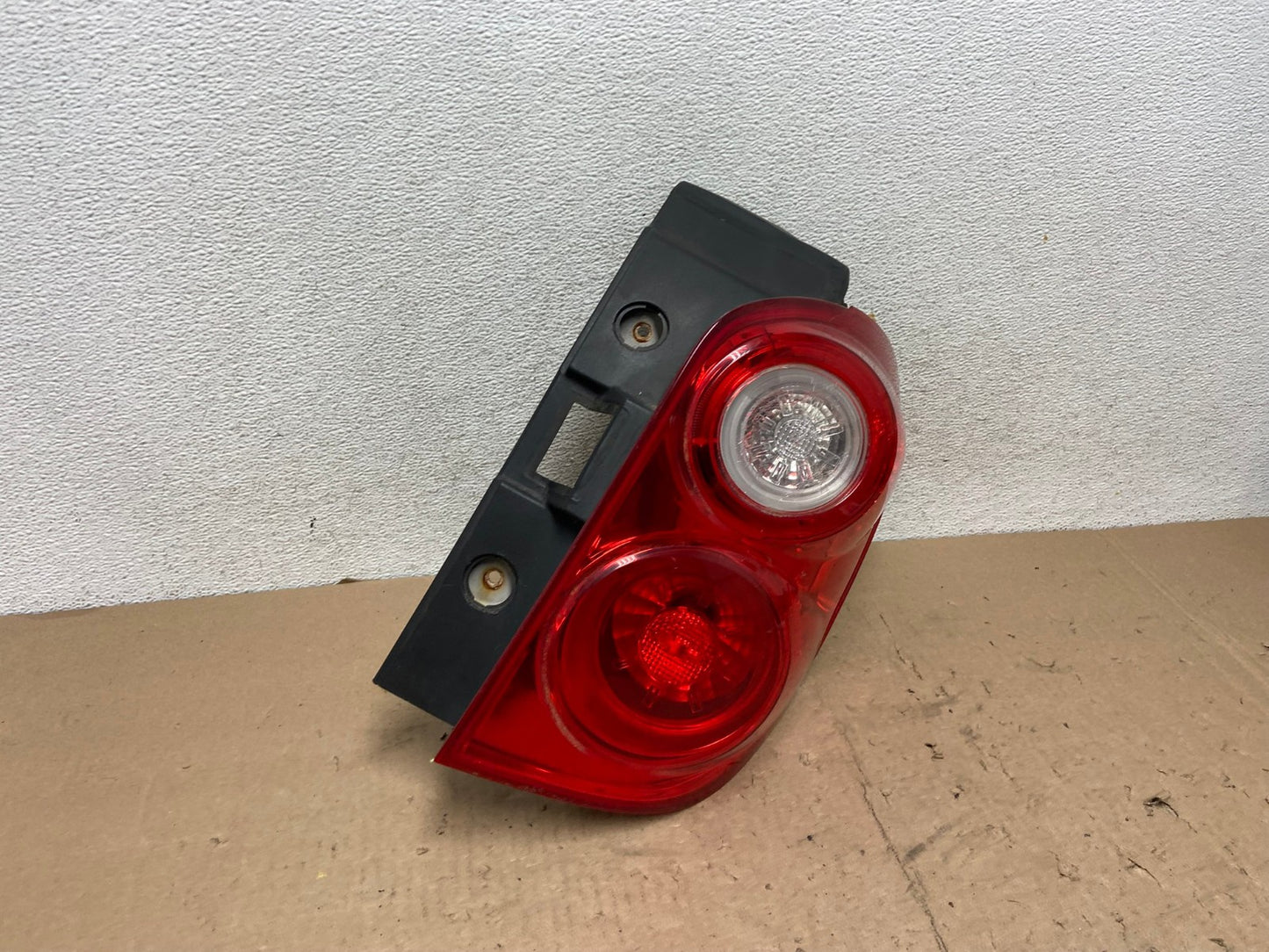 2010 to 2015 Chevrolet Equinox Right Passenger Rh Side Tail Light AG5634 LK2