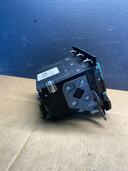 2009 to 2011 Honda Pilot AM FM CD Audio Radio Player Climate Control AD3609 DG2