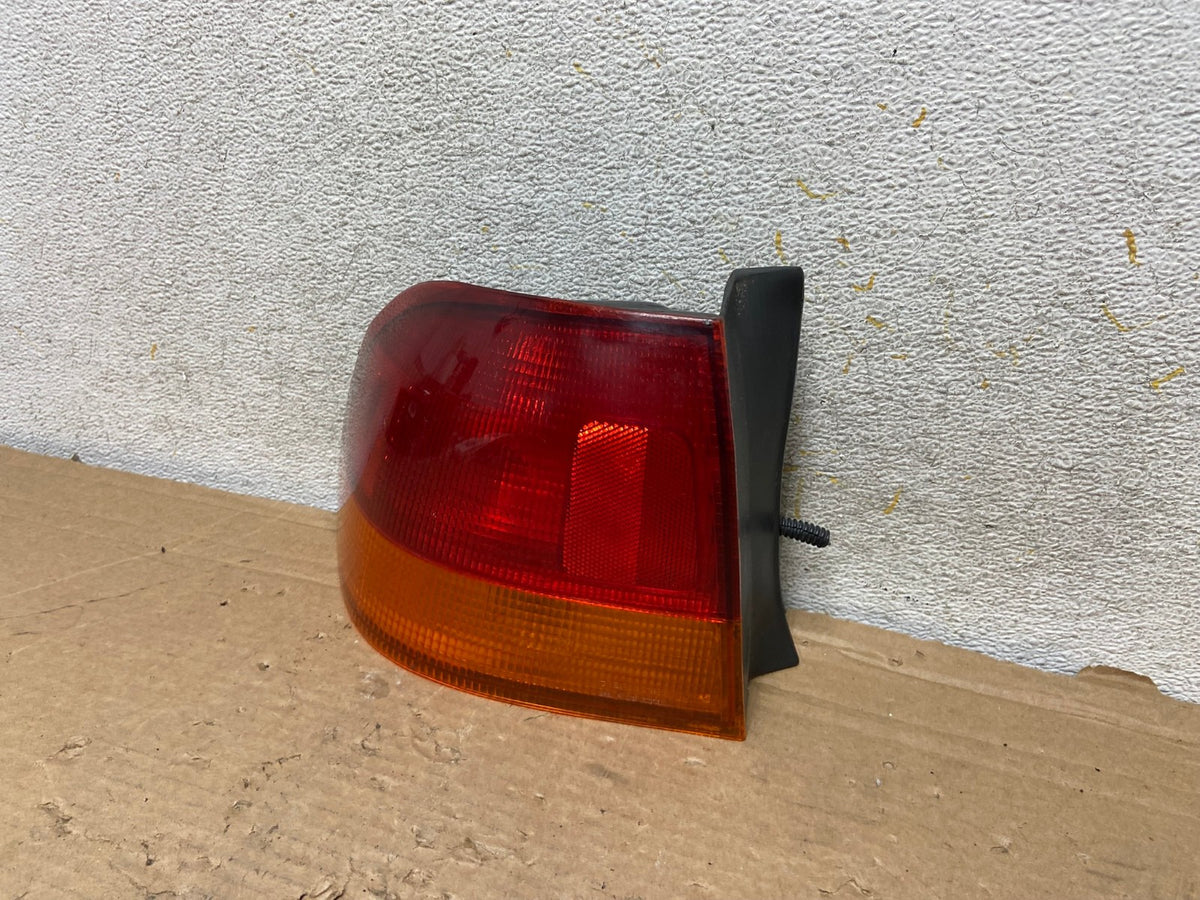 1996 to 1998 Honda Civic Tail Light Sedan Left Driver LH AH9044 LK2