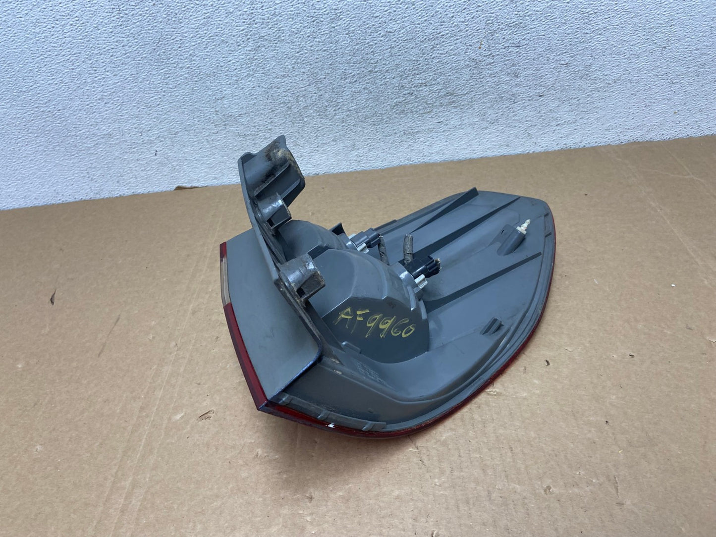 2005 2006 2007 Honda Odyssey Left Driver LH Side Tail Light AF9960 LK5