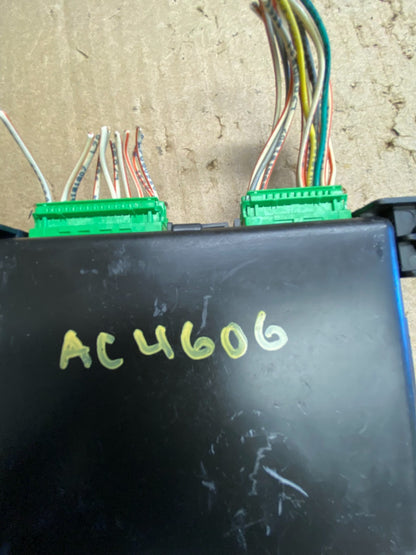 Volvo VNL 21919936-P05 Cab Control Module AC46064