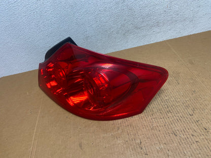 2007 to 2013 Infiniti G35 G37 Sedan Right Passenger Rh Tail Light AE0443 LK1
