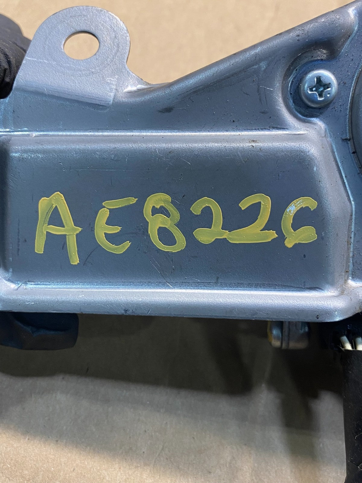 2013 to 2018 Toyota Rav4 Rear Wiper Windshield Motor AE8226 DG6