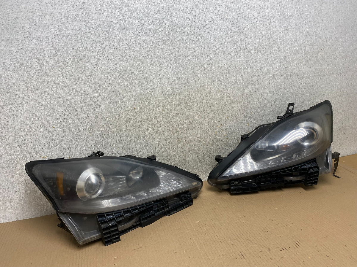 2006 - 2010 Lexus IS250 Left+Right Set LED Headlights AJ2422 DW2