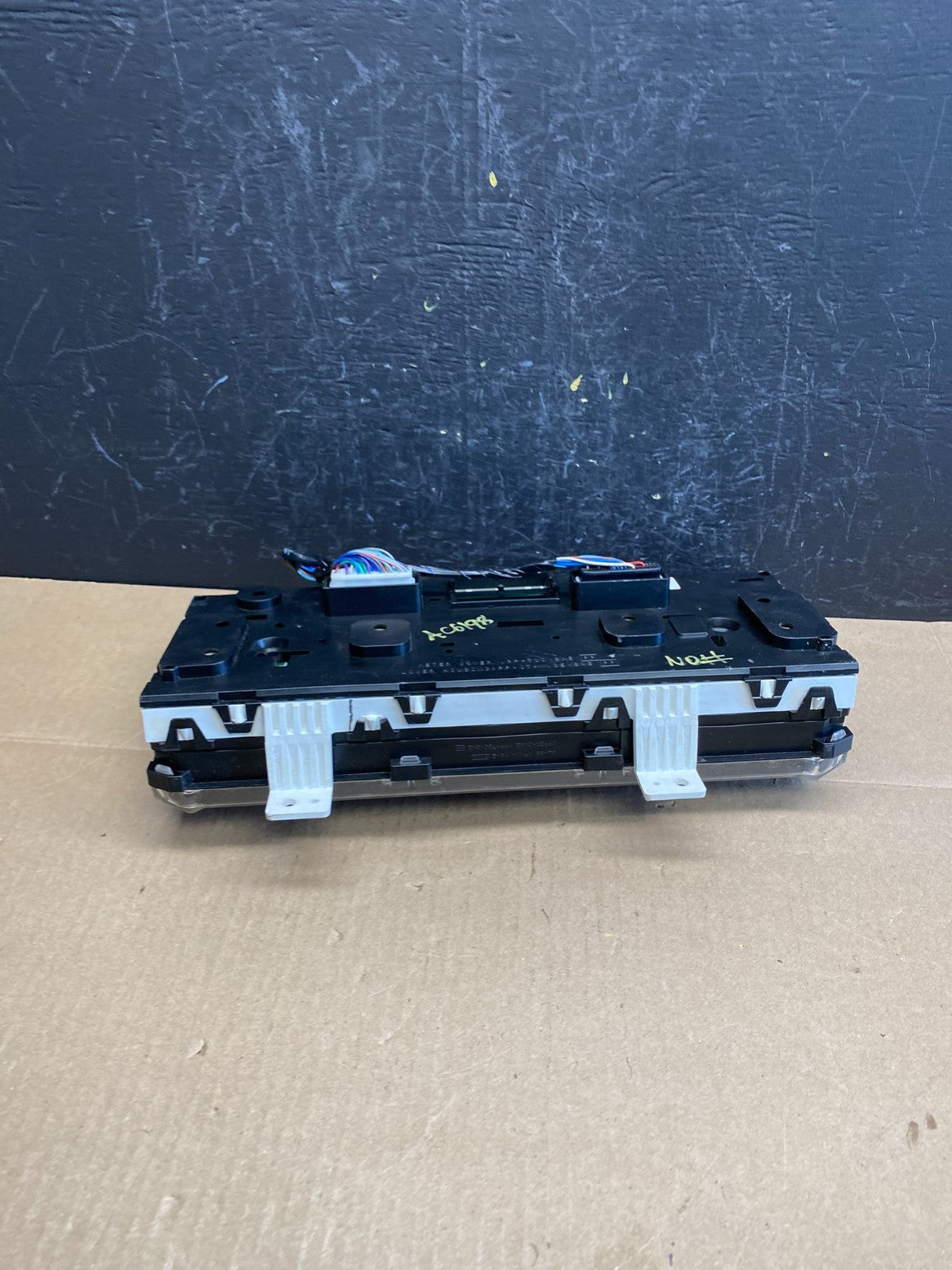 2012 Isuzu NPR USED Instrument Cluster P#IMSM-100-E 8980886511 AC61986